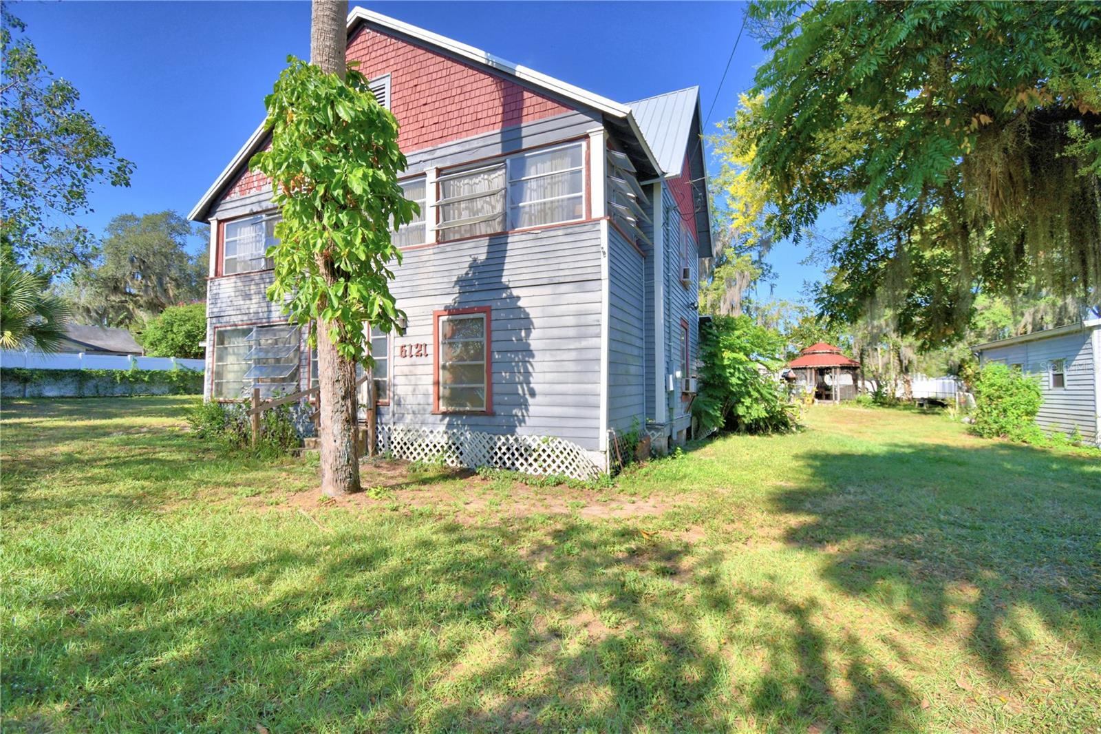 Redland — sample neighborhood photography